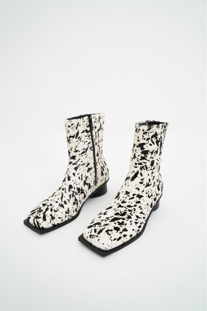 Calf Skin Middle Boots