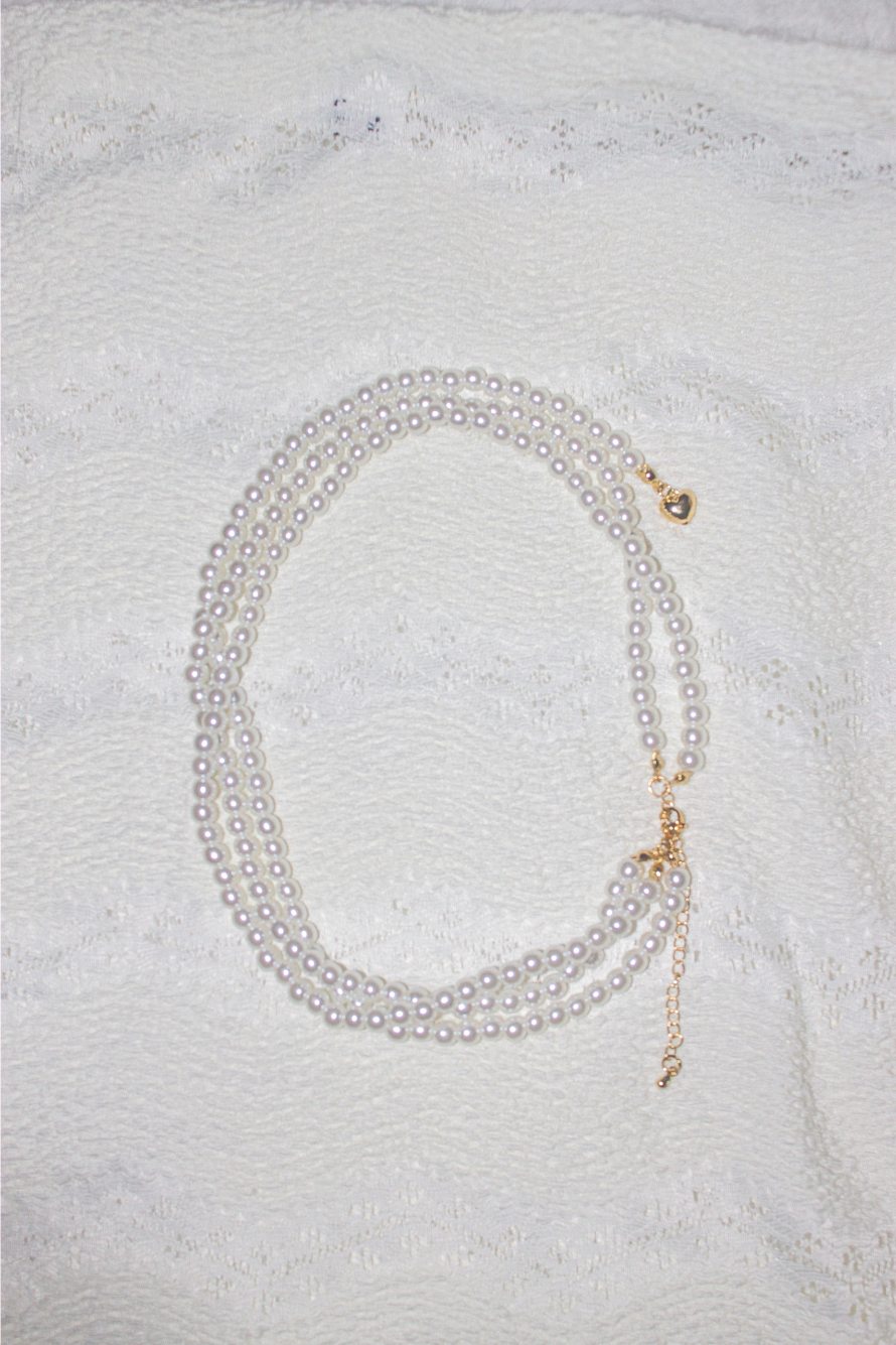 drop peal necklace