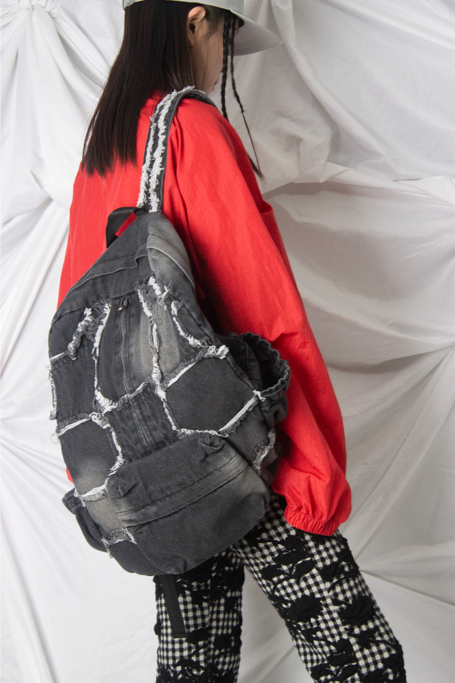 damage dot backpack (2 color, unisex)
